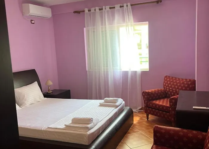 Gianni's Daire Himarë